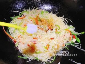 Hot and Sour Potato Shreds